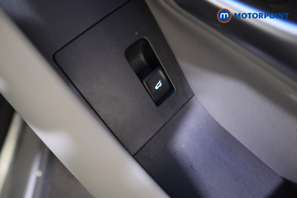 Ford Explorer Premium Automatic Electric SUV - Stock Number (1586064) - 12th supplementary image