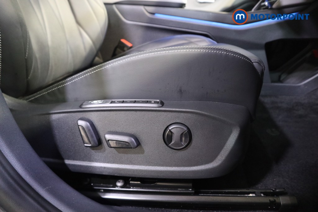 Ford Explorer Premium Automatic Electric SUV - Stock Number (1586064) - 14th supplementary image