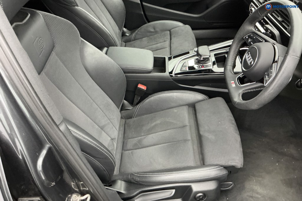 Audi A4 Black Edition Automatic Petrol Estate - Stock Number (1587682) - 5th supplementary image