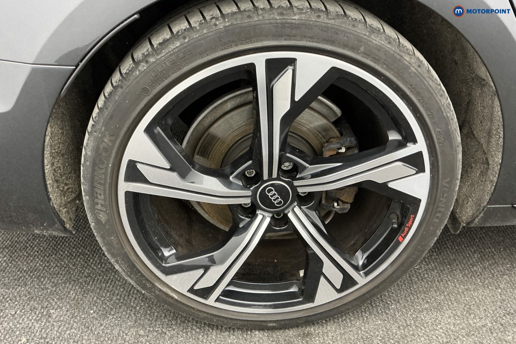 Audi A4 Black Edition Automatic Petrol Estate - Stock Number (1587682) - 32nd supplementary image