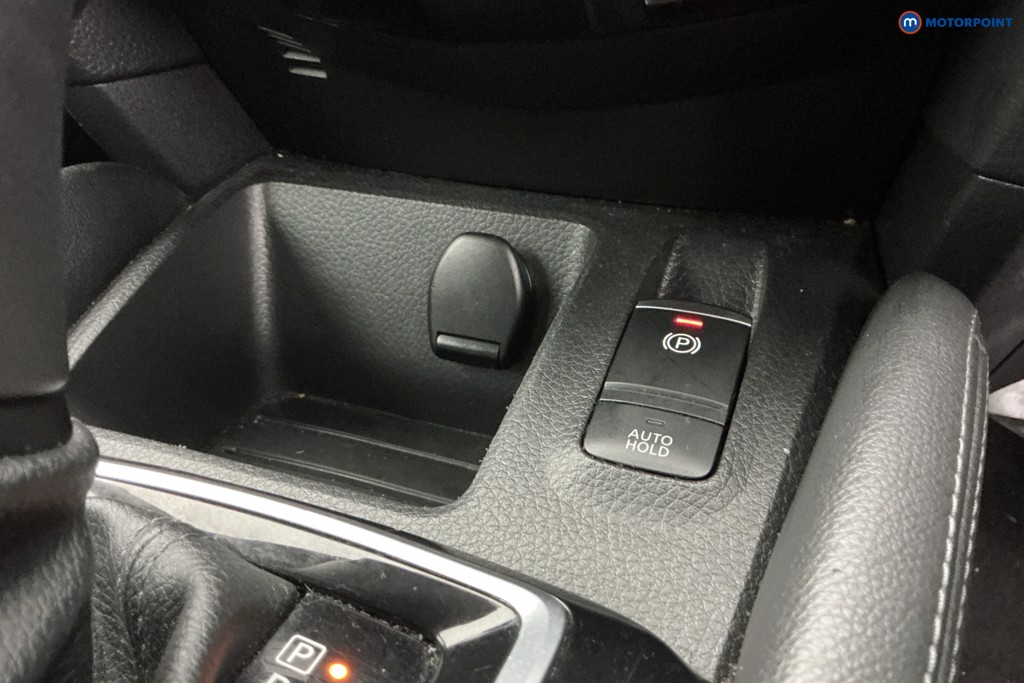 Nissan Qashqai Acenta Premium Automatic Petrol SUV - Stock Number (1587770) - 16th supplementary image