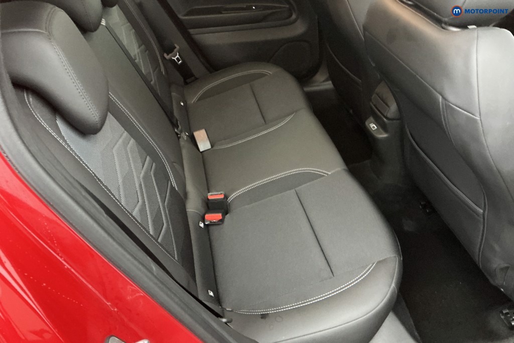 Jeep Avenger Summit Automatic Petrol SUV - Stock Number (1587775) - 4th supplementary image