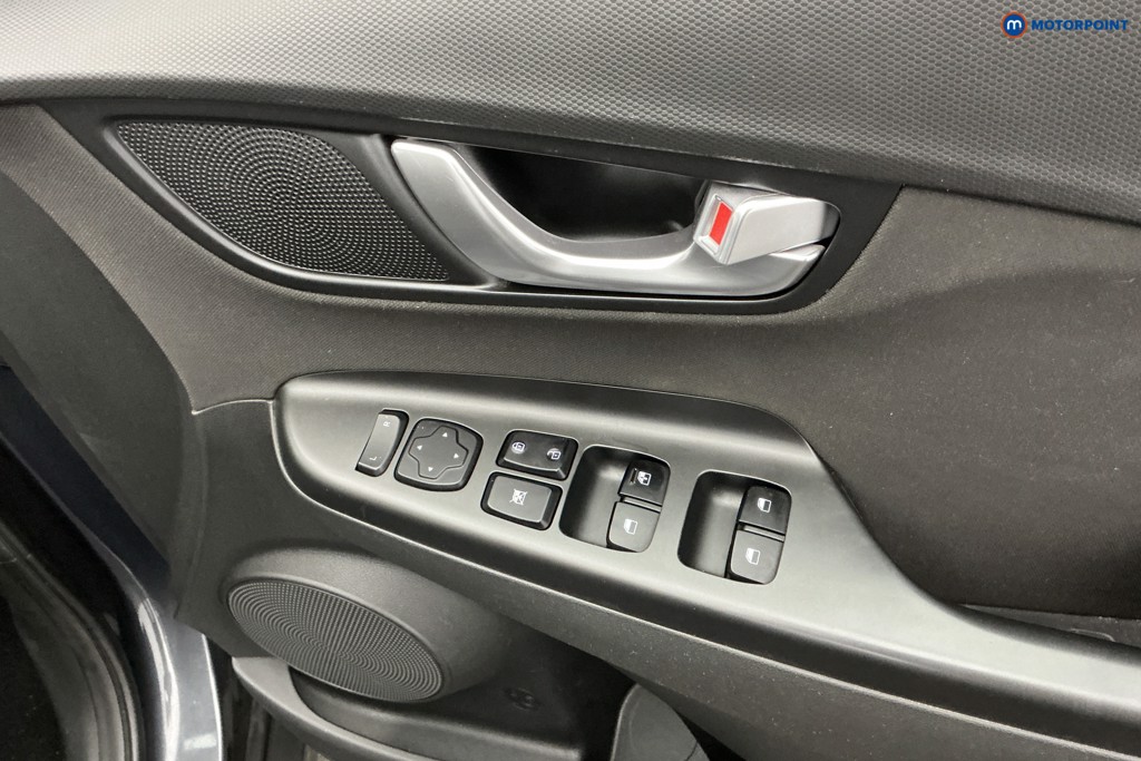 Hyundai Kona Se Connect Automatic Petrol-Electric Hybrid SUV - Stock Number (1588172) - 22nd supplementary image