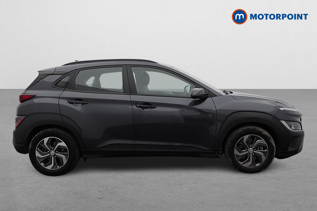 Hyundai Kona Se Connect Automatic Petrol-Electric Hybrid SUV - Stock Number (1588172) - Drivers side