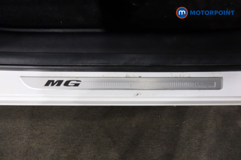 Mg Motor Uk HS Exclusive Manual Petrol SUV - Stock Number (1589207) - 20th supplementary image