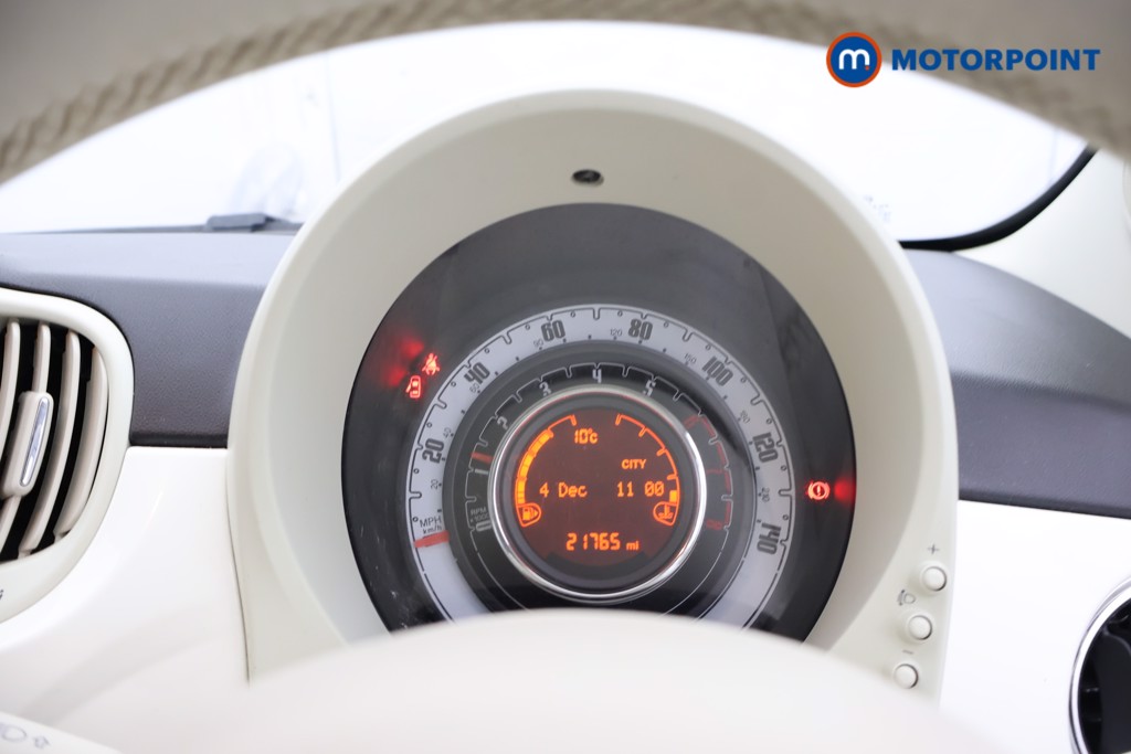 Fiat 500 Lounge Manual Petrol Hatchback - Stock Number (1589297) - 4th supplementary image