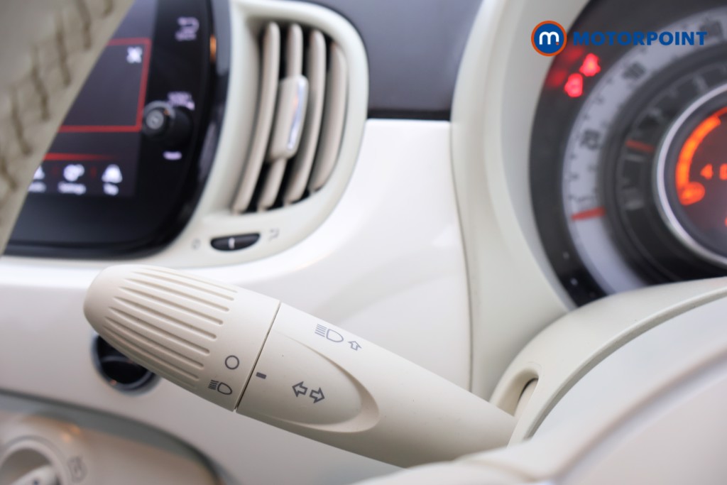 Fiat 500 Lounge Manual Petrol Hatchback - Stock Number (1589297) - 5th supplementary image