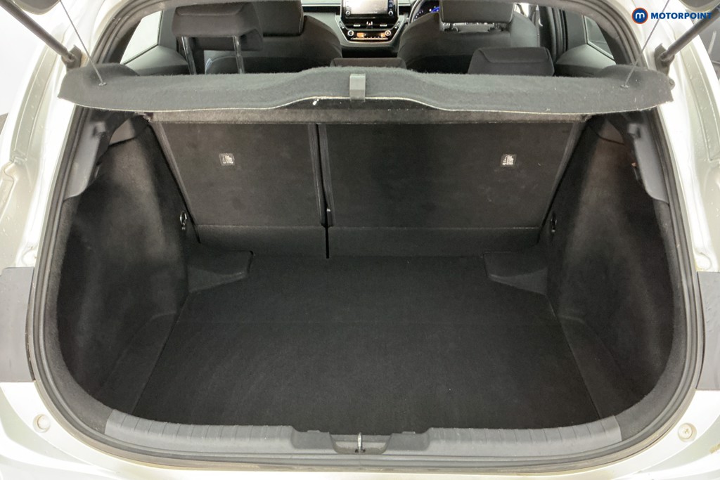 Toyota Corolla Icon Tech Automatic Petrol-Electric Hybrid Hatchback - Stock Number (1590582) - 3rd supplementary image