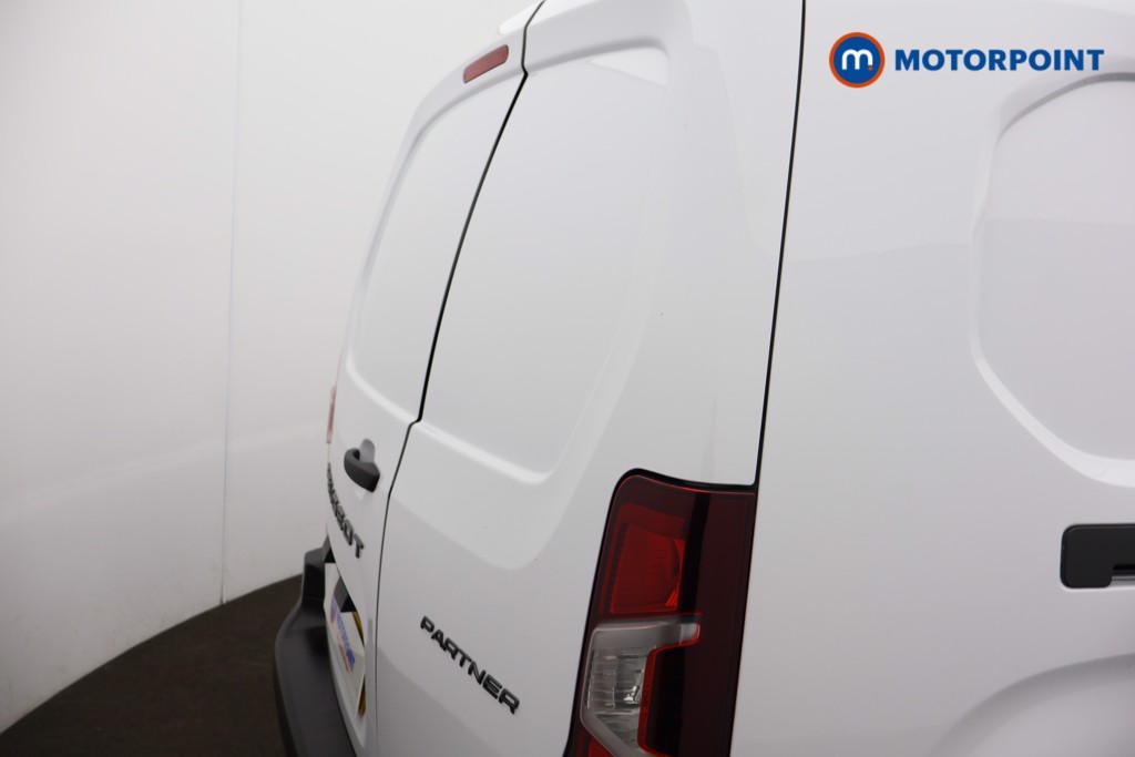 Peugeot Partner Professional Manual Diesel Panel Van - Stock Number (1591139) - 21st supplementary image