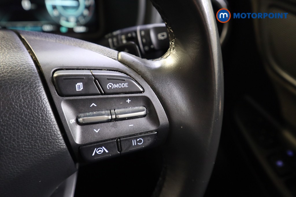 Hyundai Kona Se Connect Automatic Petrol-Electric Hybrid SUV - Stock Number (1592350) - 4th supplementary image