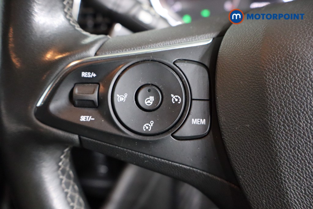 Vauxhall Crossland Ultimate Manual Diesel SUV - Stock Number (1593132) - 13th supplementary image