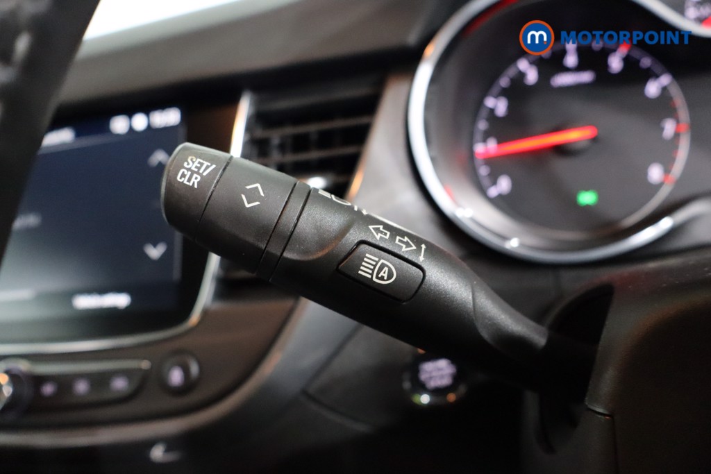 Vauxhall Crossland Ultimate Manual Diesel SUV - Stock Number (1593132) - 15th supplementary image