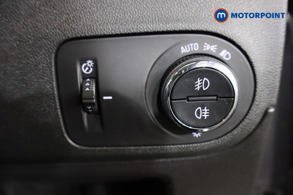 Vauxhall Crossland Ultimate Manual Diesel SUV - Stock Number (1593132) - 17th supplementary image