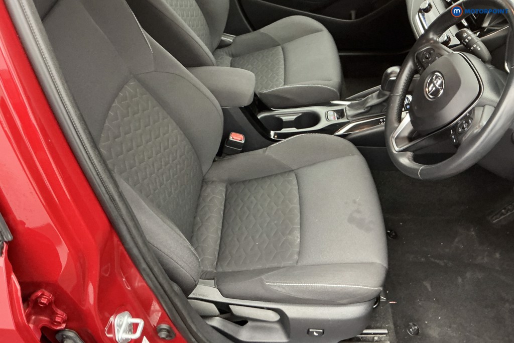 Toyota Corolla Design Automatic Petrol-Electric Hybrid Estate - Stock Number (1594759) - 5th supplementary image