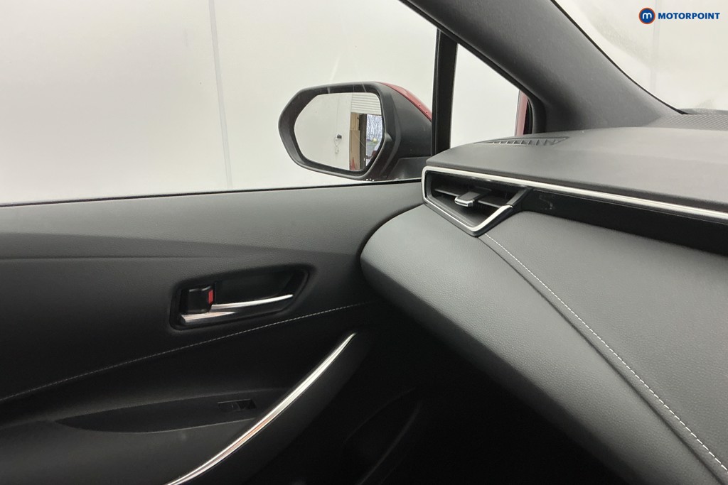 Toyota Corolla Design Automatic Petrol-Electric Hybrid Estate - Stock Number (1594759) - 17th supplementary image