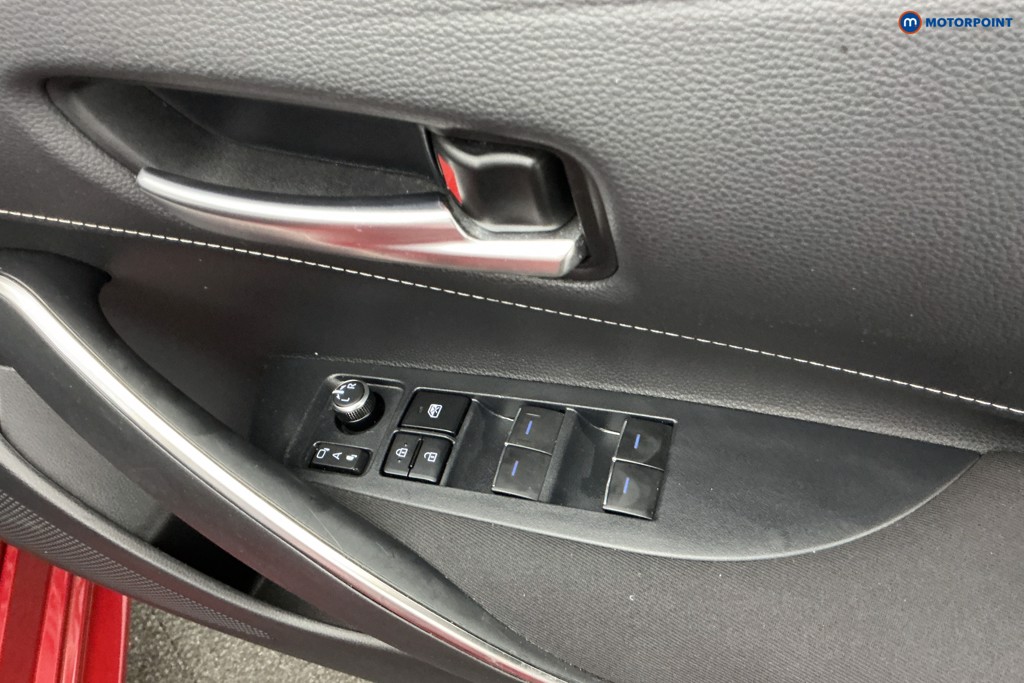 Toyota Corolla Design Automatic Petrol-Electric Hybrid Estate - Stock Number (1594759) - 22nd supplementary image