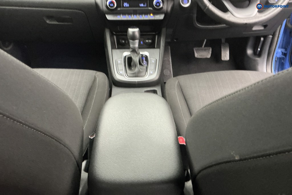 Hyundai Kona Premium Automatic Petrol-Electric Hybrid SUV - Stock Number (1594882) - 10th supplementary image