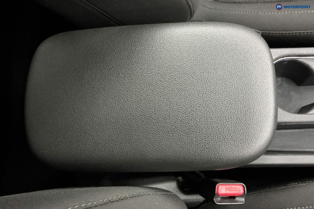 Hyundai Kona Premium Automatic Petrol-Electric Hybrid SUV - Stock Number (1594882) - 12th supplementary image