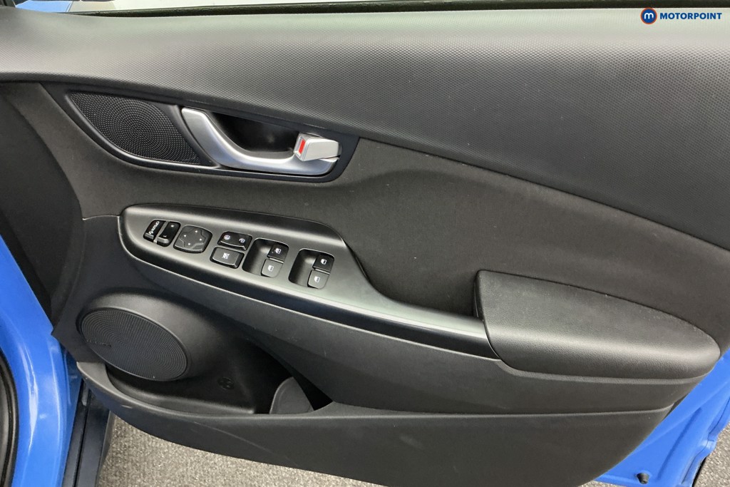 Hyundai Kona Premium Automatic Petrol-Electric Hybrid SUV - Stock Number (1594882) - 21st supplementary image