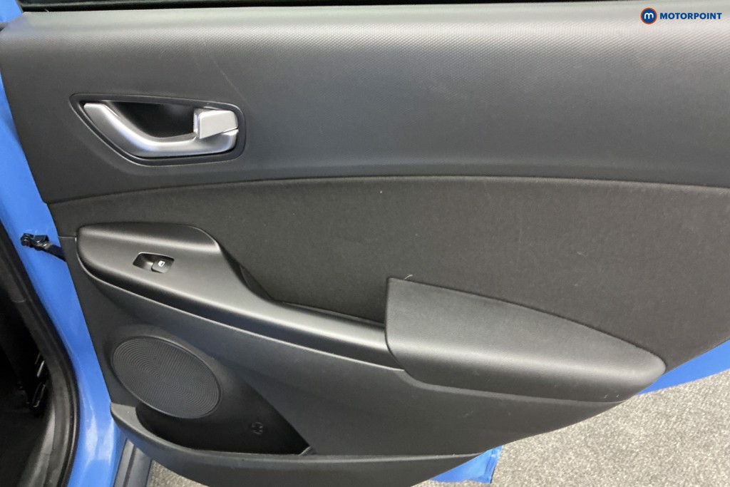 Hyundai Kona Premium Automatic Petrol-Electric Hybrid SUV - Stock Number (1594882) - 23rd supplementary image