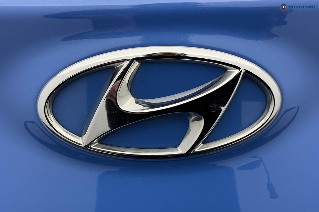 Hyundai Kona Premium Automatic Petrol-Electric Hybrid SUV - Stock Number (1594882) - 33rd supplementary image