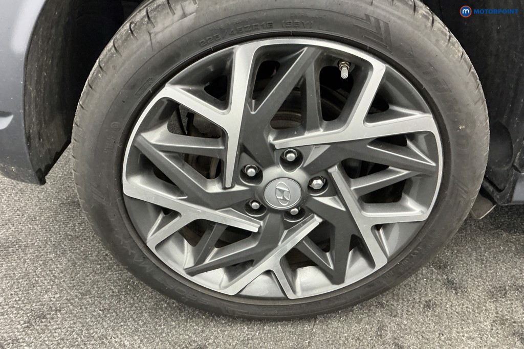 Hyundai Kona Premium Automatic Petrol-Electric Hybrid SUV - Stock Number (1594882) - 34th supplementary image