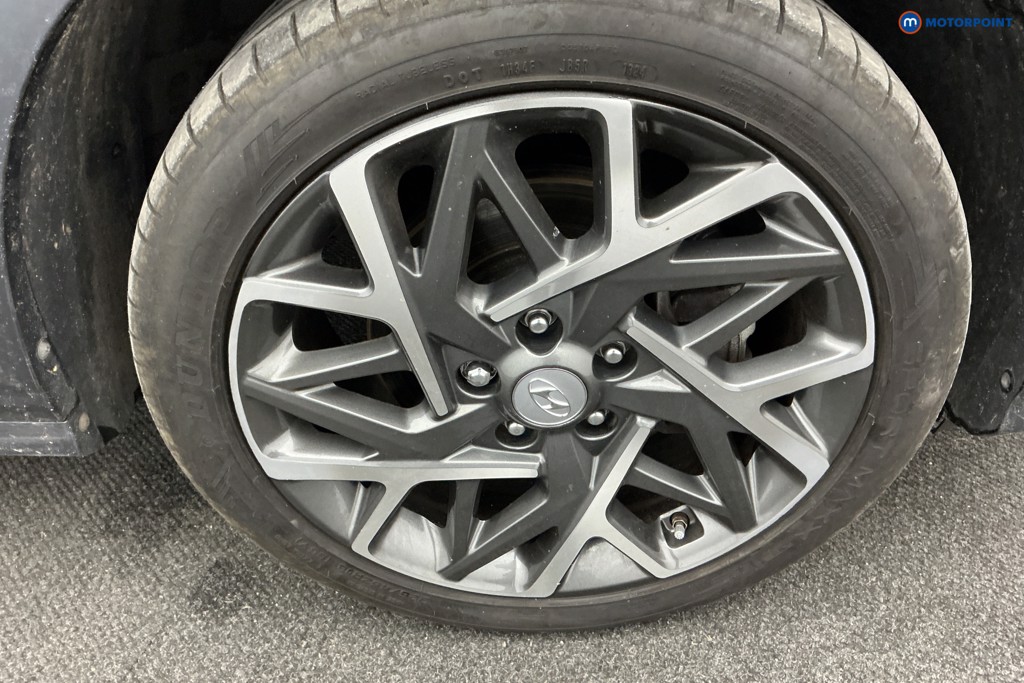 Hyundai Kona Premium Automatic Petrol-Electric Hybrid SUV - Stock Number (1594882) - 35th supplementary image