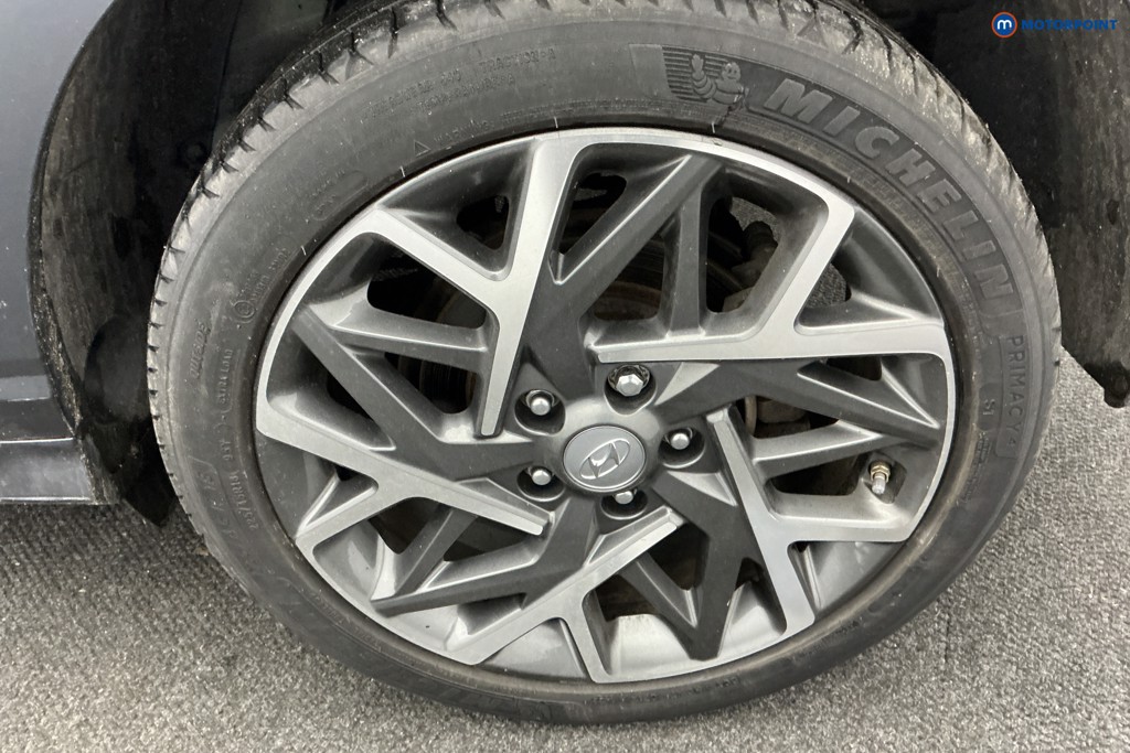 Hyundai Kona Premium Automatic Petrol-Electric Hybrid SUV - Stock Number (1594882) - 37th supplementary image