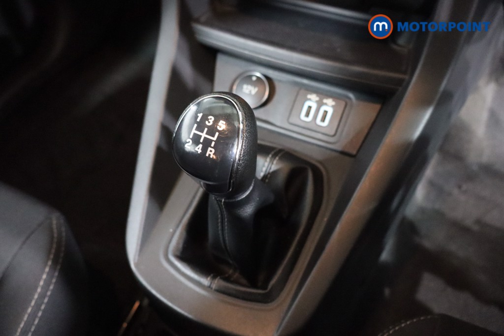 Ford Ka-Plus Zetec Manual Petrol Hatchback - Stock Number (1595520) - 11th supplementary image