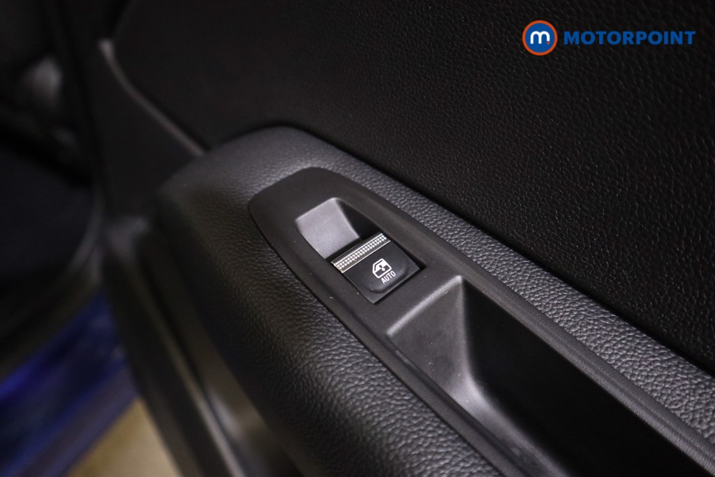 Renault Captur Techno Manual Petrol SUV - Stock Number (1595589) - 16th supplementary image