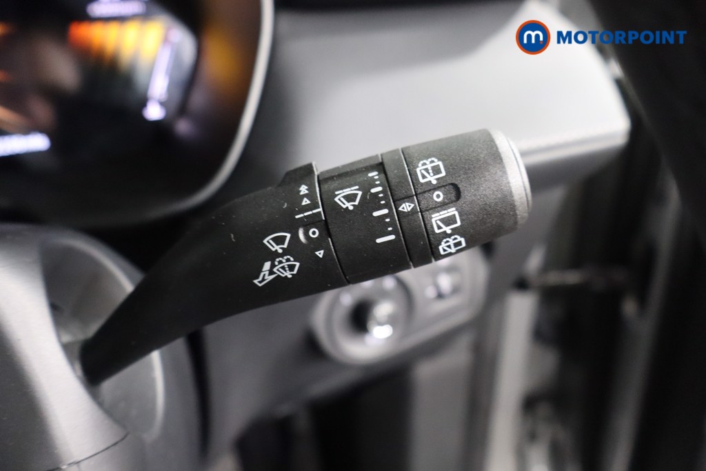 Mg Motor Uk ZS Trophy Automatic Petrol-Electric Hybrid SUV - Stock Number (1596134) - 14th supplementary image