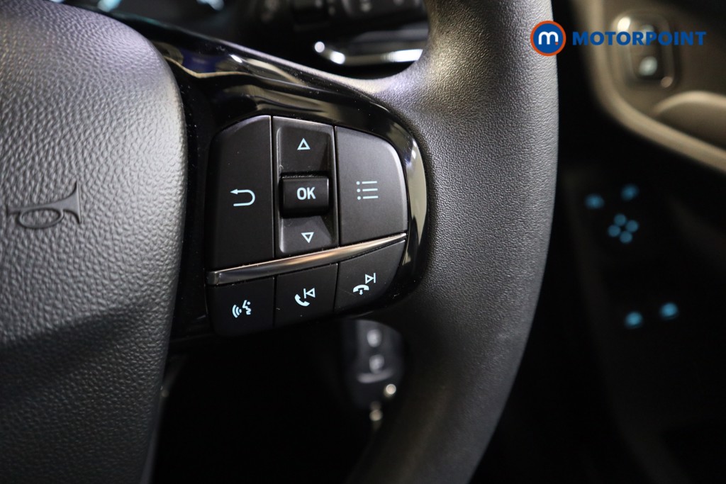 Ford Fiesta Trend Manual Petrol Hatchback - Stock Number (1596444) - 4th supplementary image