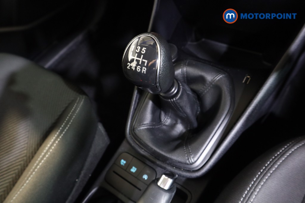 Ford Fiesta Trend Manual Petrol Hatchback - Stock Number (1596444) - 9th supplementary image