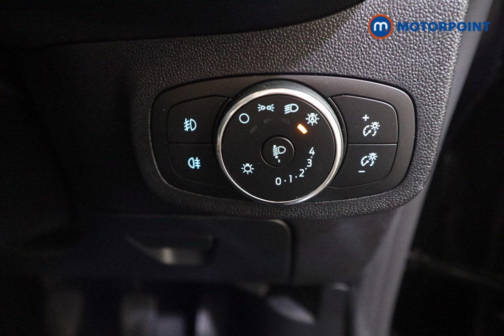 Ford Fiesta Trend Manual Petrol Hatchback - Stock Number (1596444) - 10th supplementary image