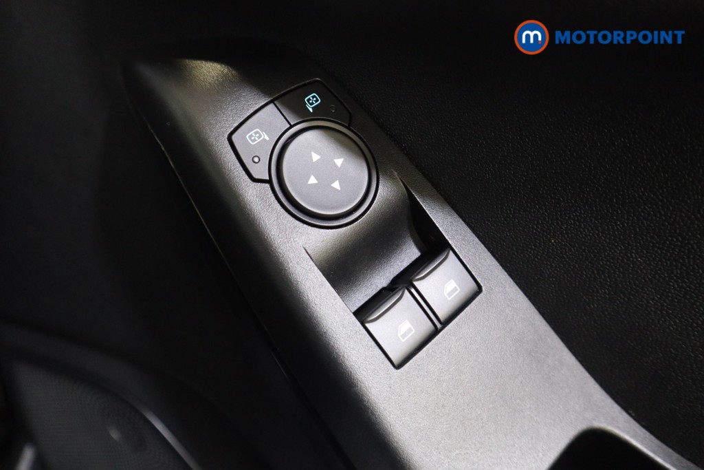 Ford Fiesta Trend Manual Petrol Hatchback - Stock Number (1596444) - 12th supplementary image