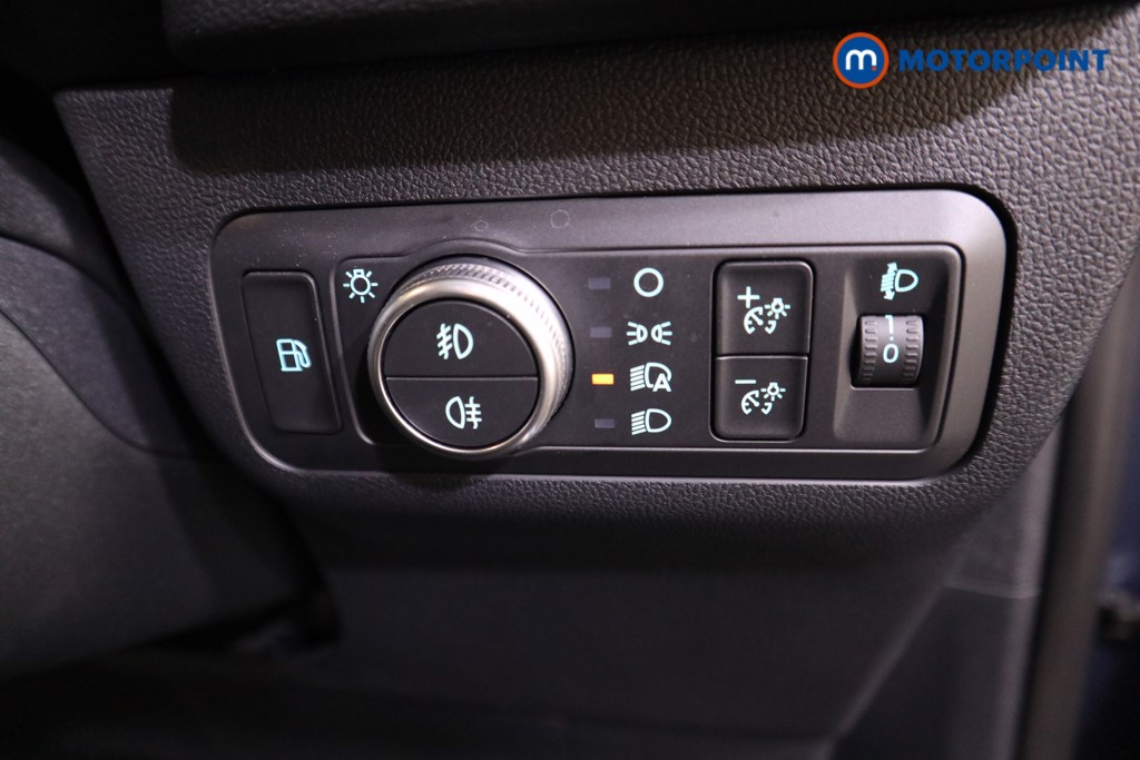 Ford Kuga St-Line Automatic Petrol Plug-In Hybrid SUV - Stock Number (1596644) - 12th supplementary image