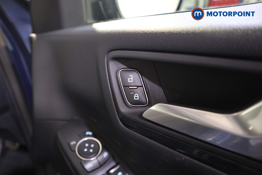 Ford Kuga St-Line Automatic Petrol Plug-In Hybrid SUV - Stock Number (1596644) - 13th supplementary image