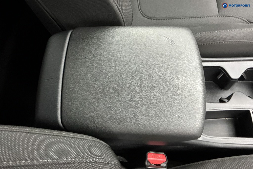 Hyundai Tucson Se Connect Manual Petrol SUV - Stock Number (1596648) - 13th supplementary image