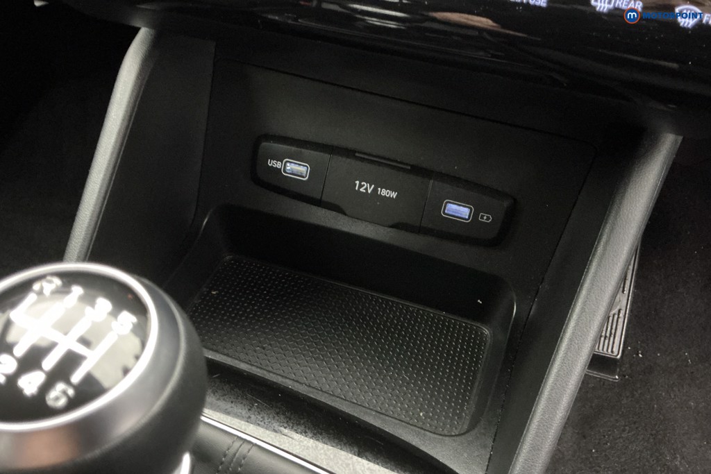 Hyundai Tucson Se Connect Manual Petrol SUV - Stock Number (1596648) - 16th supplementary image