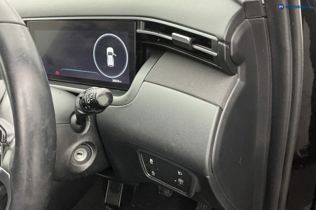 Hyundai Tucson Se Connect Manual Petrol SUV - Stock Number (1596648) - 21st supplementary image