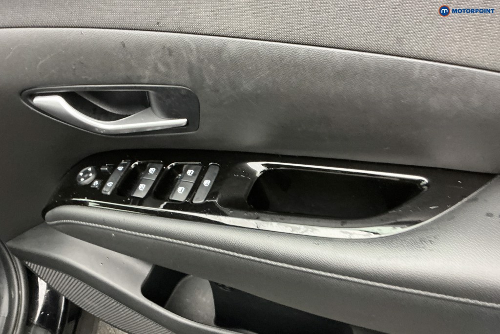Hyundai Tucson Se Connect Manual Petrol SUV - Stock Number (1596648) - 23rd supplementary image