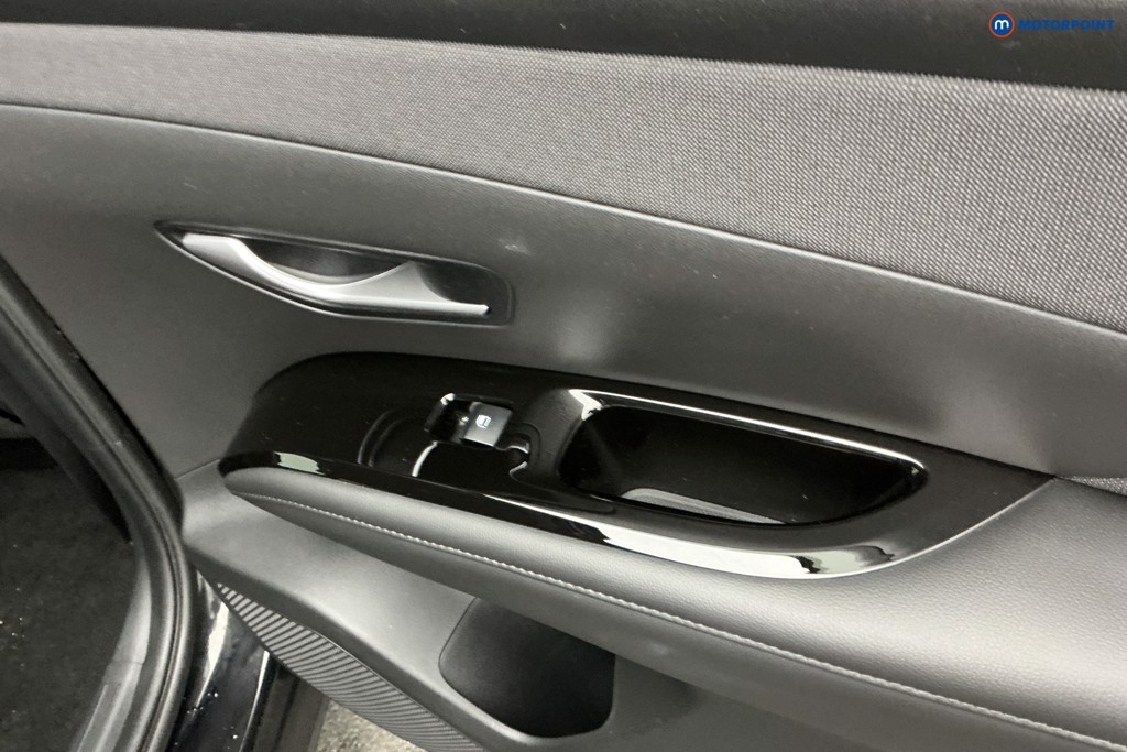 Hyundai Tucson Se Connect Manual Petrol SUV - Stock Number (1596648) - 25th supplementary image