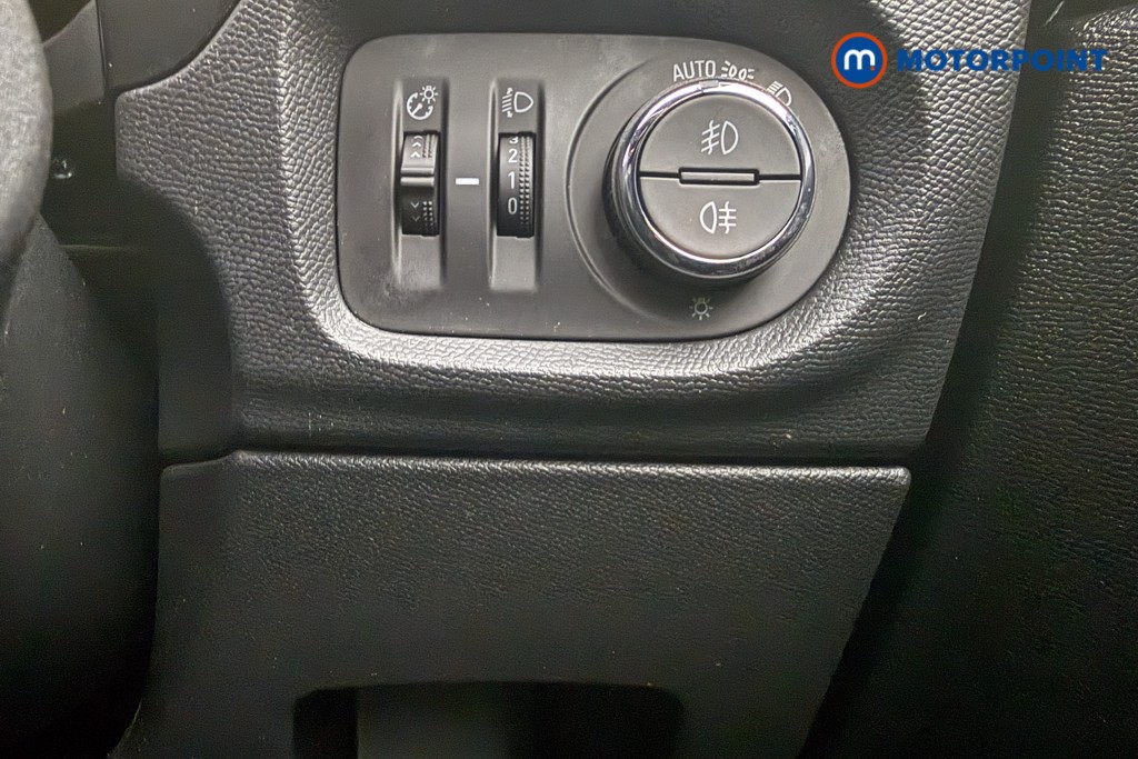 Vauxhall Corsa GS Manual Petrol Hatchback - Stock Number (1596968) - 16th supplementary image