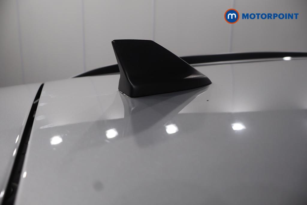 Ford Focus Active Manual Petrol Hatchback - Stock Number (1597299) - 5th supplementary image