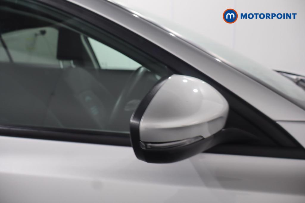 Ford Focus Active Manual Petrol Hatchback - Stock Number (1597299) - 24th supplementary image