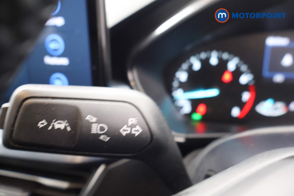Ford Focus Active Manual Petrol Hatchback - Stock Number (1597337) - 5th supplementary image