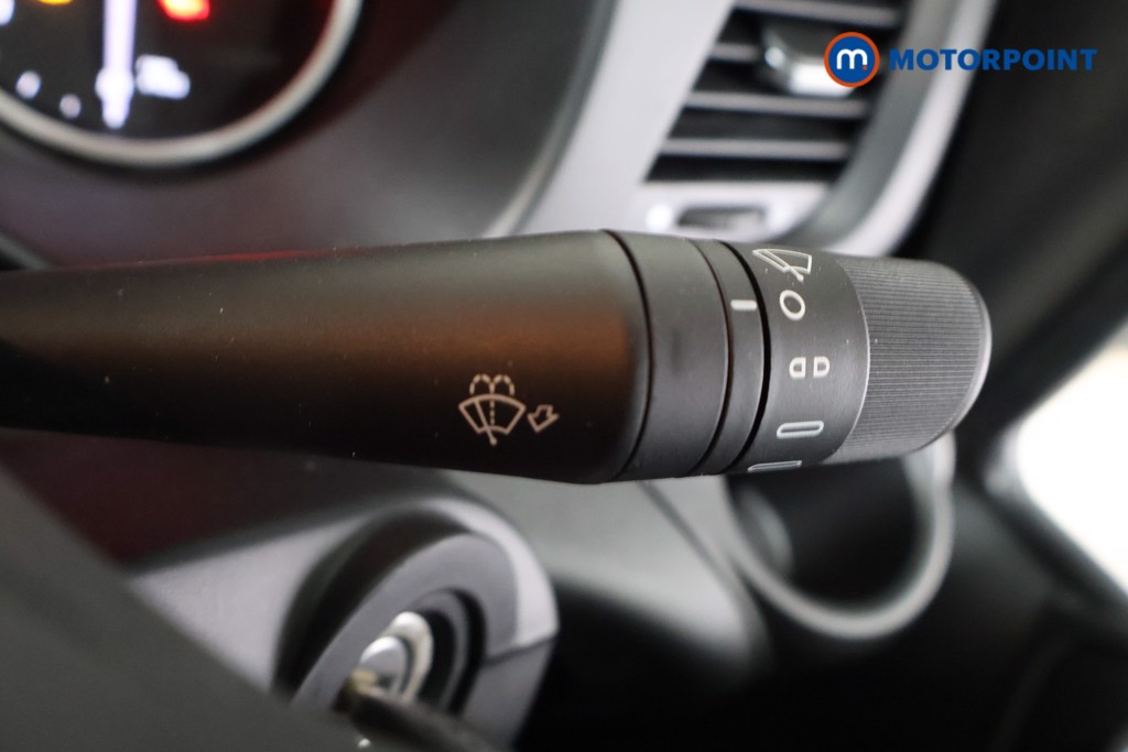 Iveco Daily Business Manual Diesel High Volume-High Roof Van - Stock Number (1597470) - 4th supplementary image