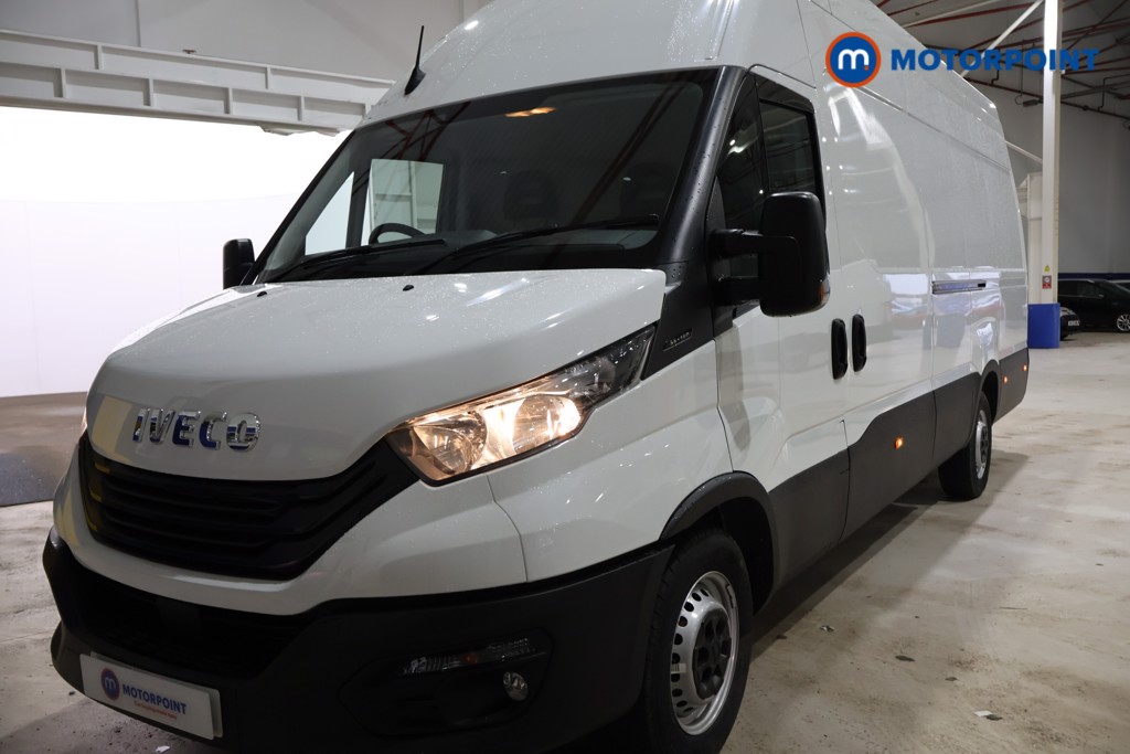 Iveco Daily Business Manual Diesel High Volume-High Roof Van - Stock Number (1597470) - 16th supplementary image