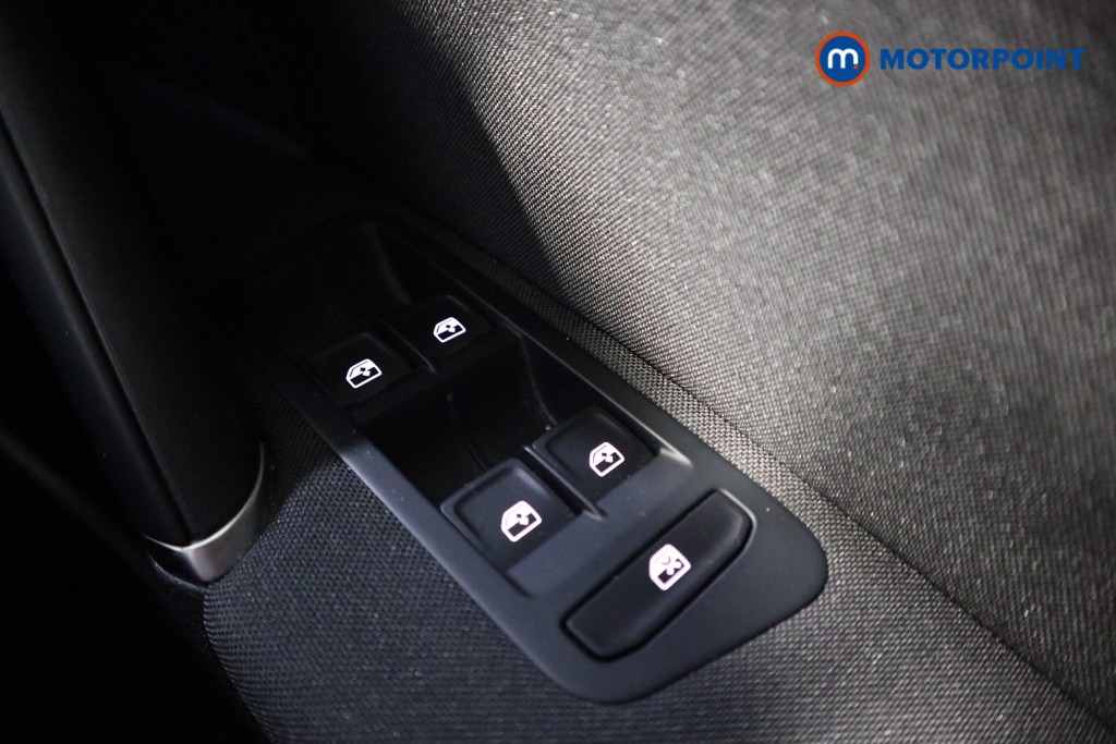 Volkswagen Golf SE Manual Petrol Hatchback - Stock Number (1598182) - 6th supplementary image