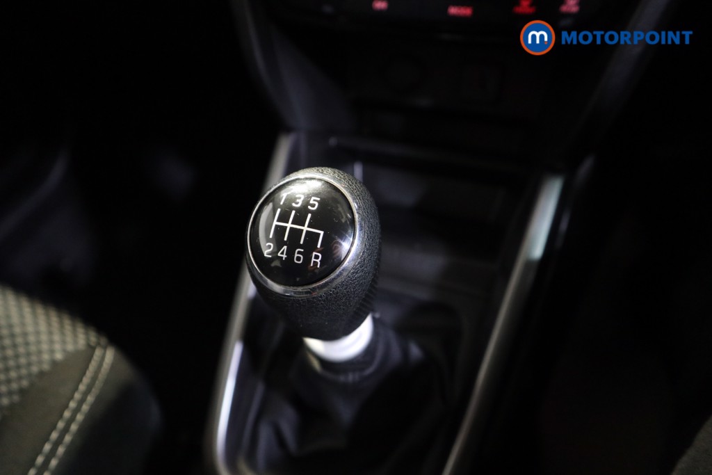 Suzuki Vitara Sz-T Manual Petrol SUV - Stock Number (1598227) - 11th supplementary image